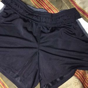 Xersion semi fitted size L black white